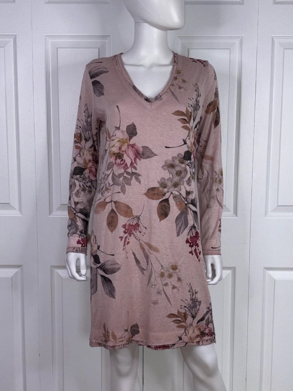 M MADE in ITALY women's floral dress size Medium LIKE NEW